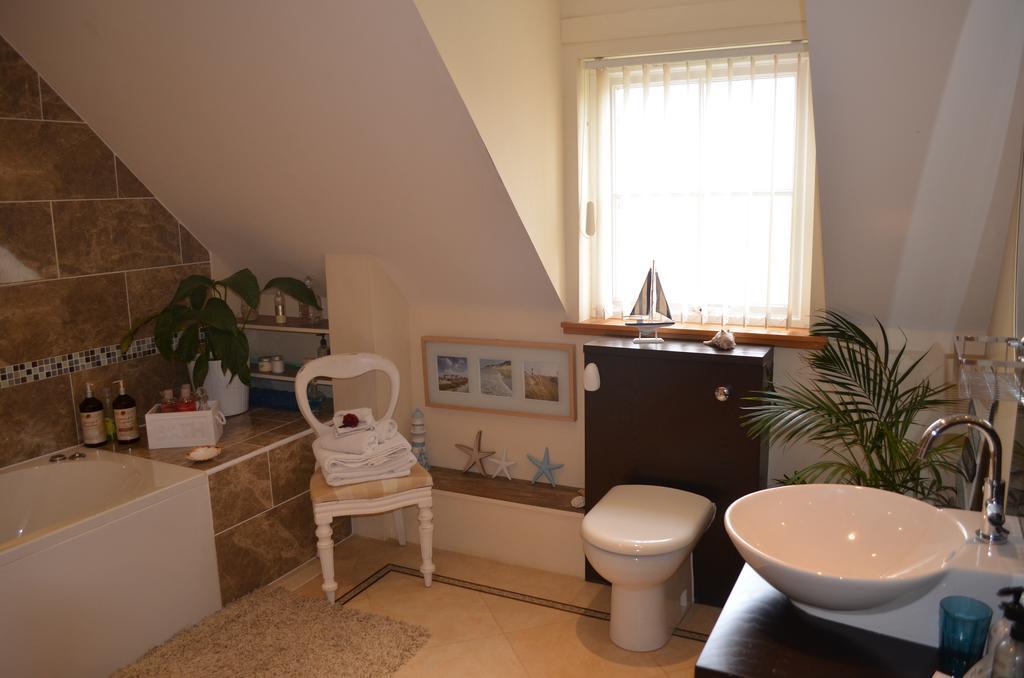 Regal House Bed & Breakfast Seahouses Exterior foto